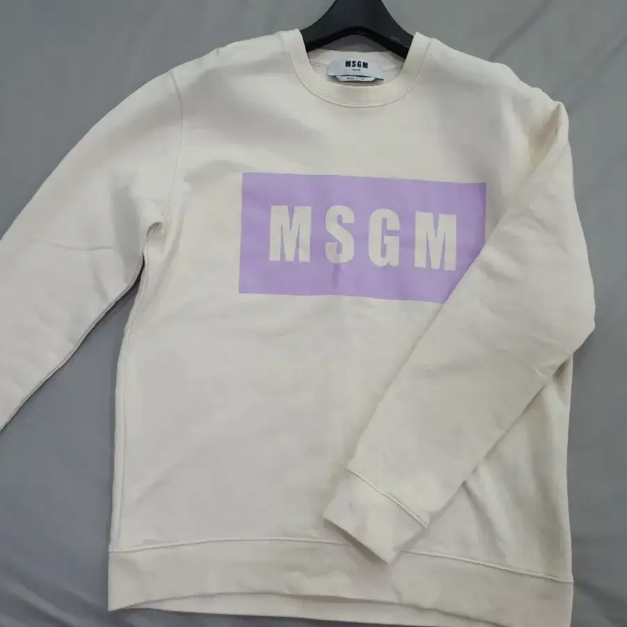 msgm 맨투맨