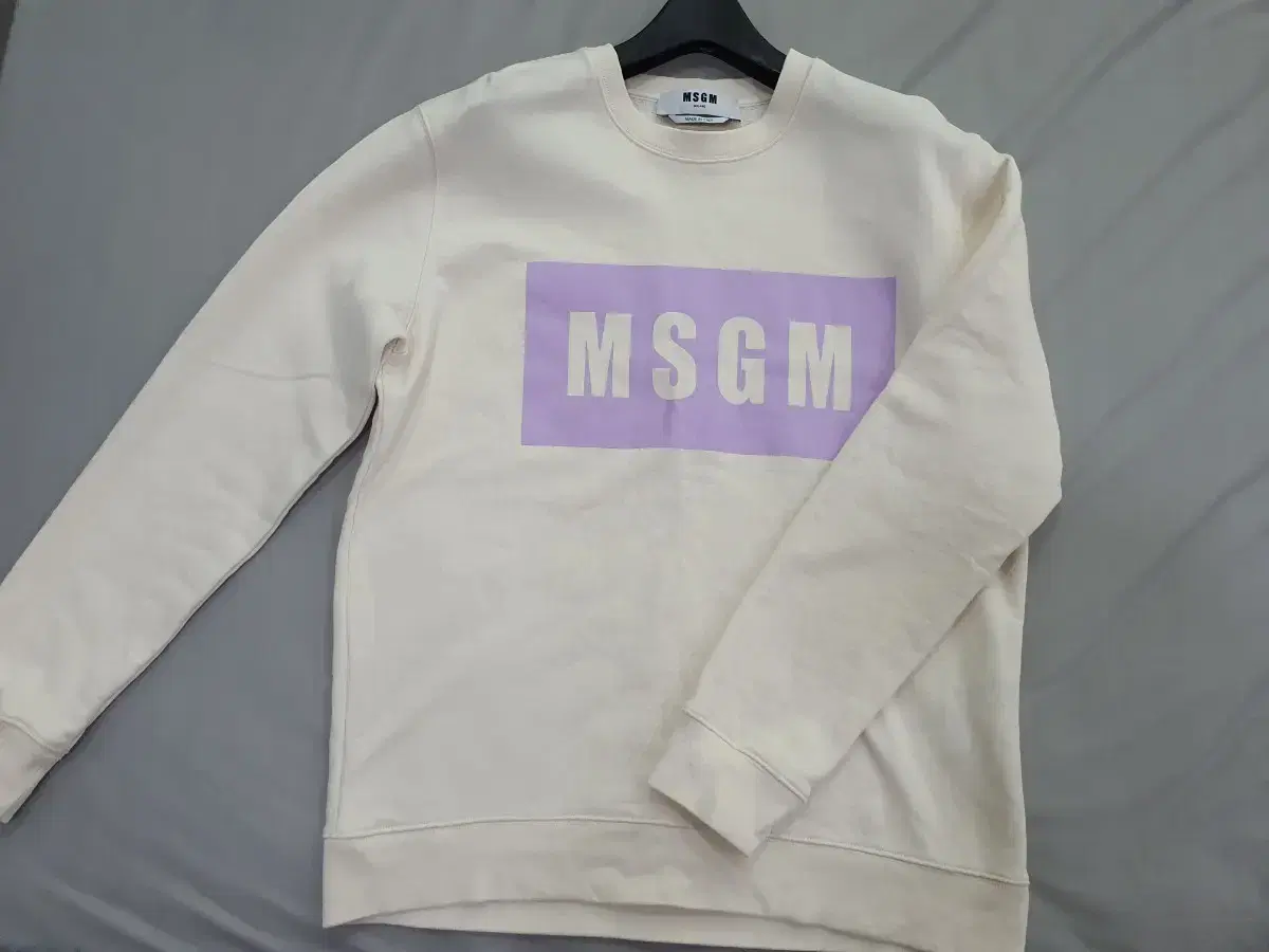 msgm 맨투맨