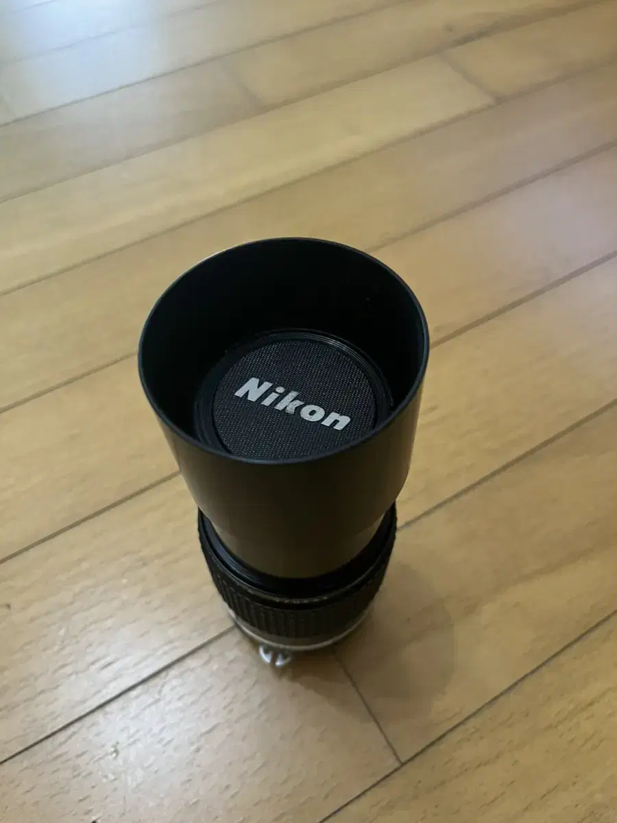 니콘 니코르 200mm f4 수동 카메라 렌즈