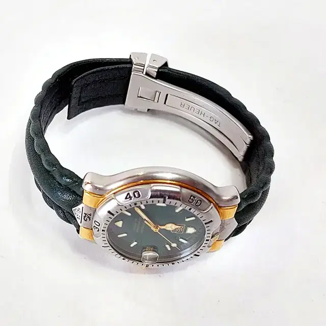 명픔 태그호이어(Tag Heuer)남여공용시계 판매합니다 (D90)