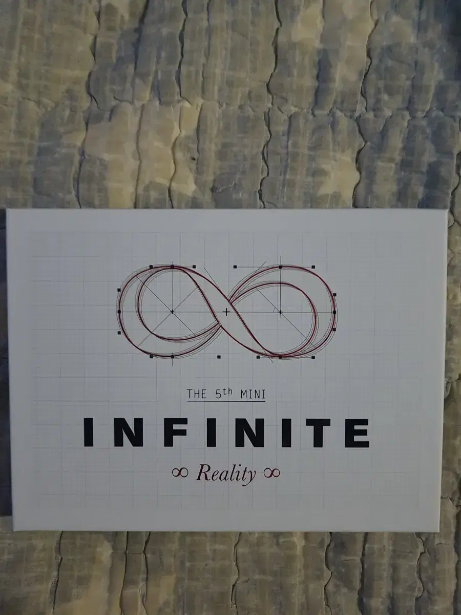 INFINITE - Mini Album 5 : RealityGeneral Vahn