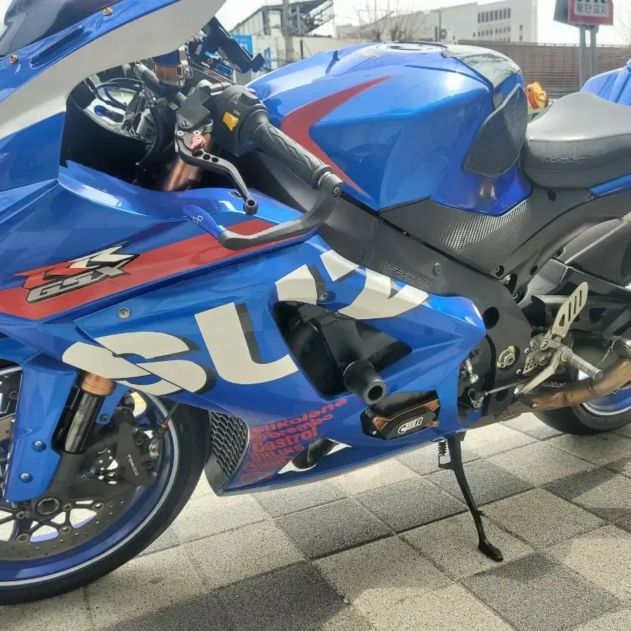 08년식 r1000판매합니다