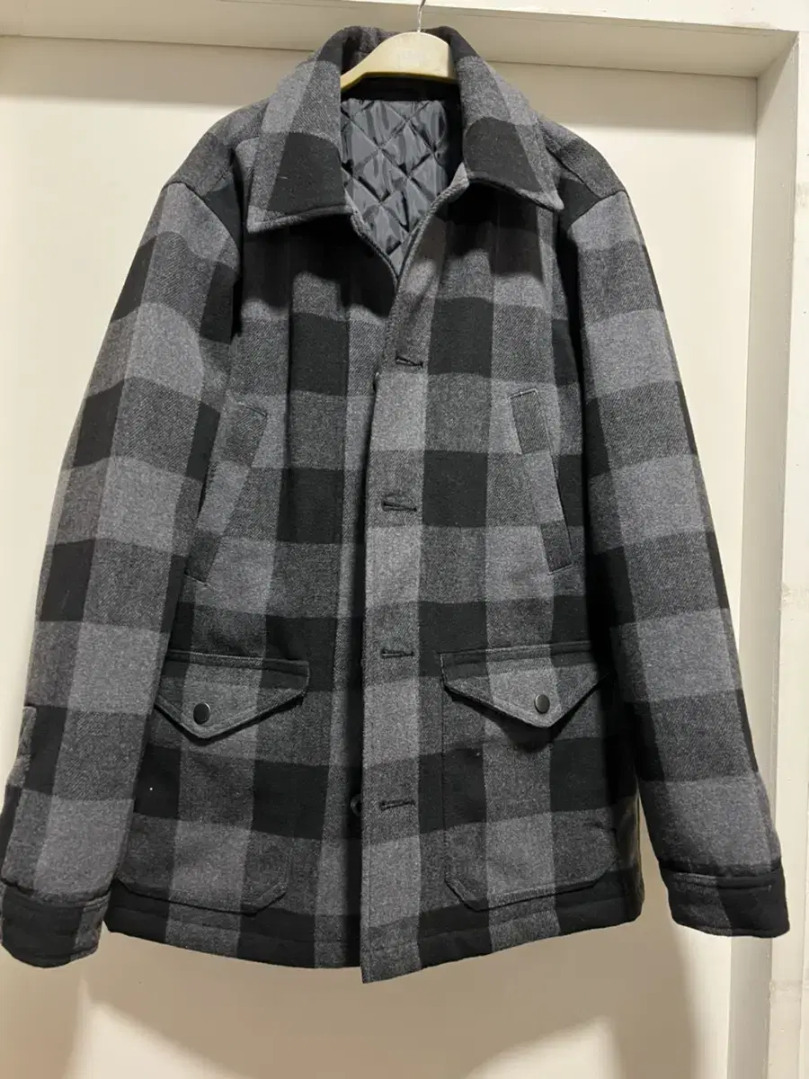 GU quilted check jacket