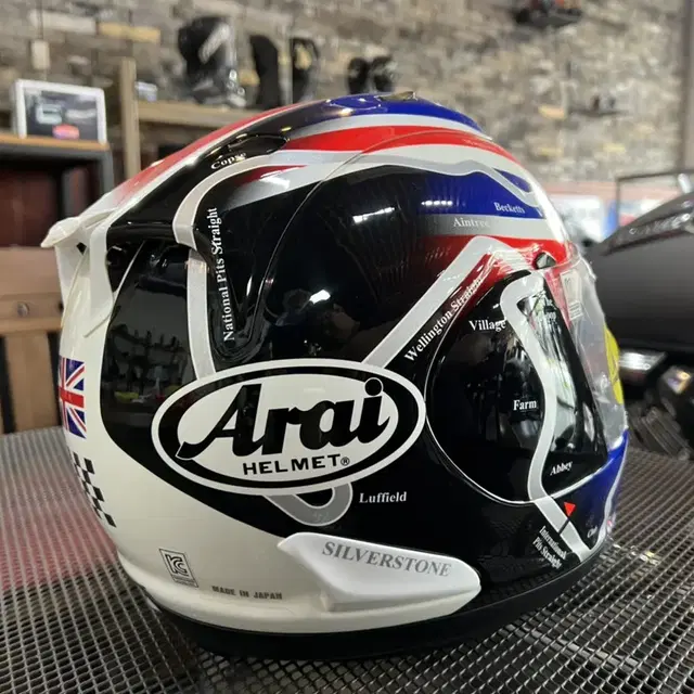 Arai RX7RR5 HASLAM TRACK Limited  L 팝니다