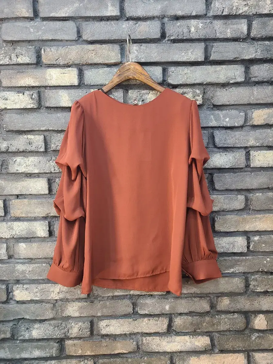 last special) shirring blouse