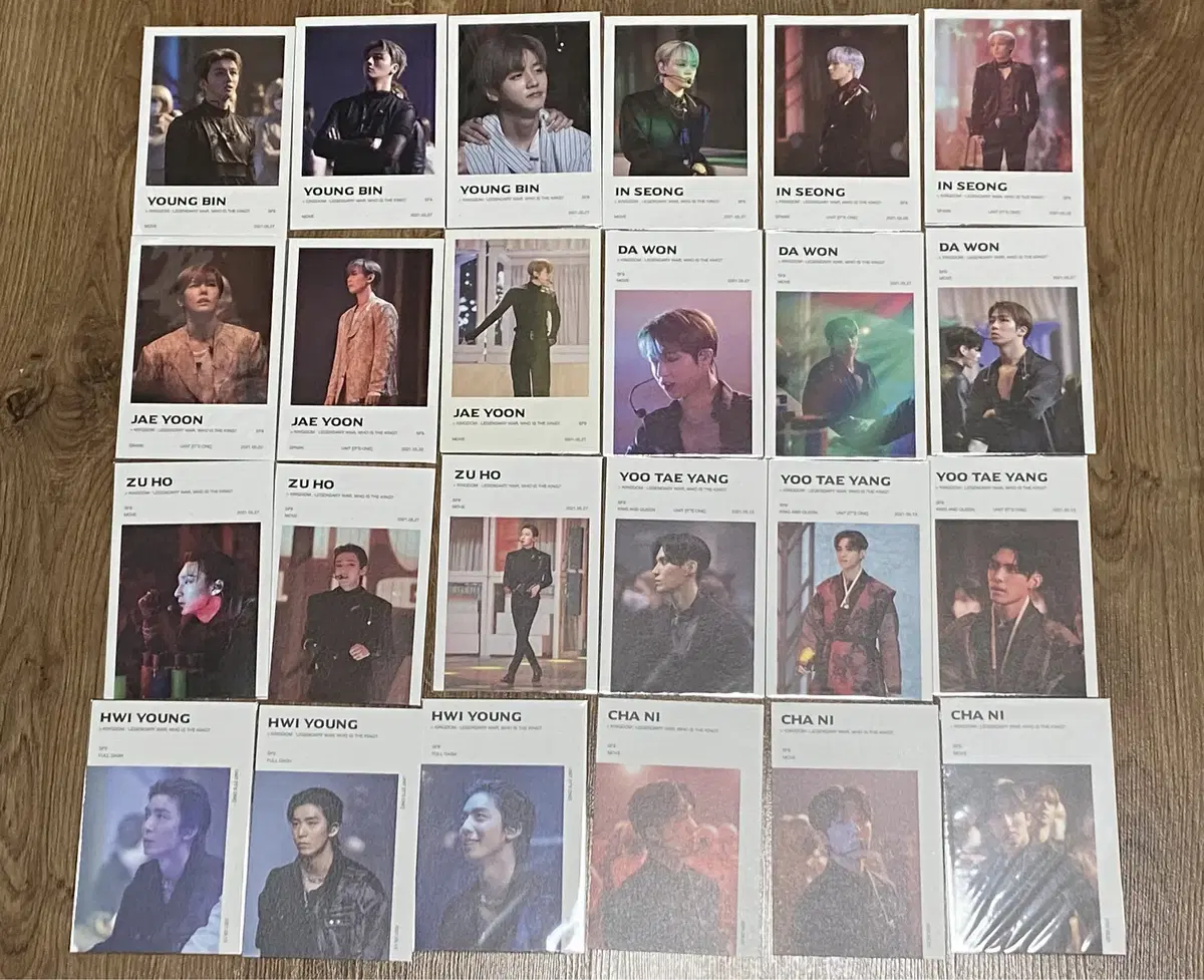 SF9 youngbin inseong jaeyoon dawon rowoon zuho taeyang hwiyoung chani postcard wts Kingdom