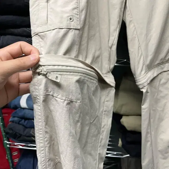 33~35) COLUMBIA CARGO 2IN1 TRACK PANTS