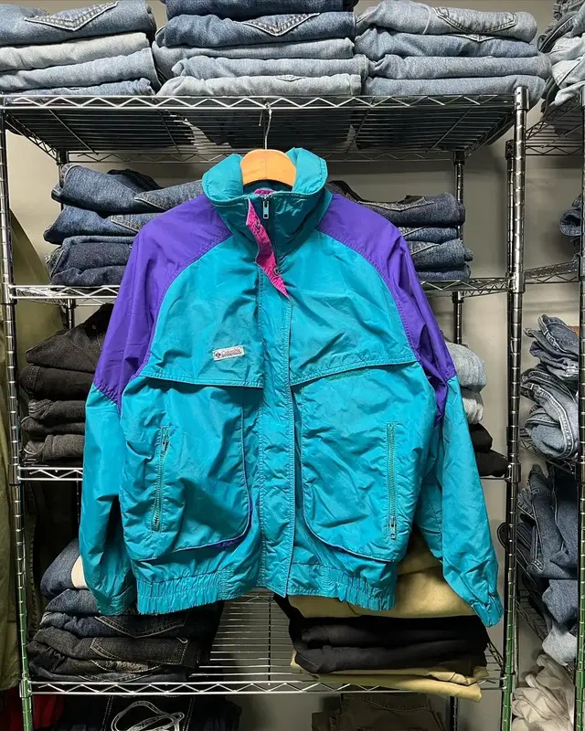 L) OLD COLUMBIA MULTI COLOR JACKET