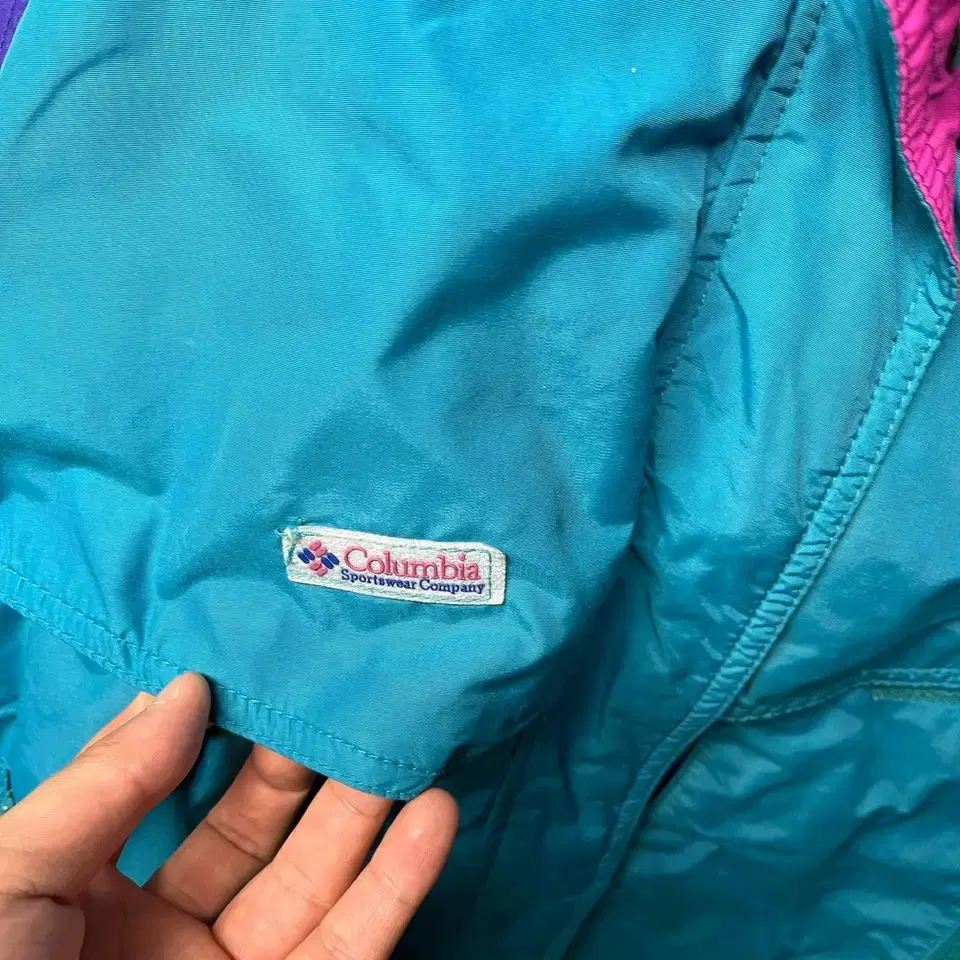 L) OLD COLUMBIA MULTI COLOR JACKET