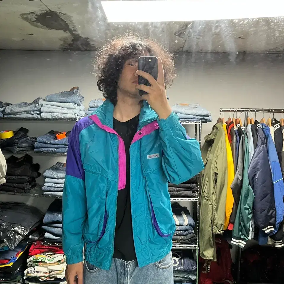 L) OLD COLUMBIA MULTI COLOR JACKET