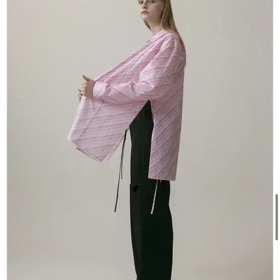 OEF pink stripe shirt 핑크 스트라이프 셔츠