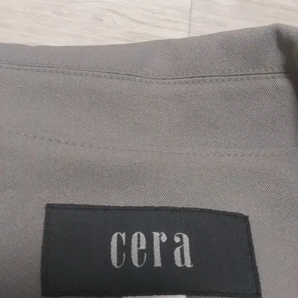 (66)cera 여성 하프코트