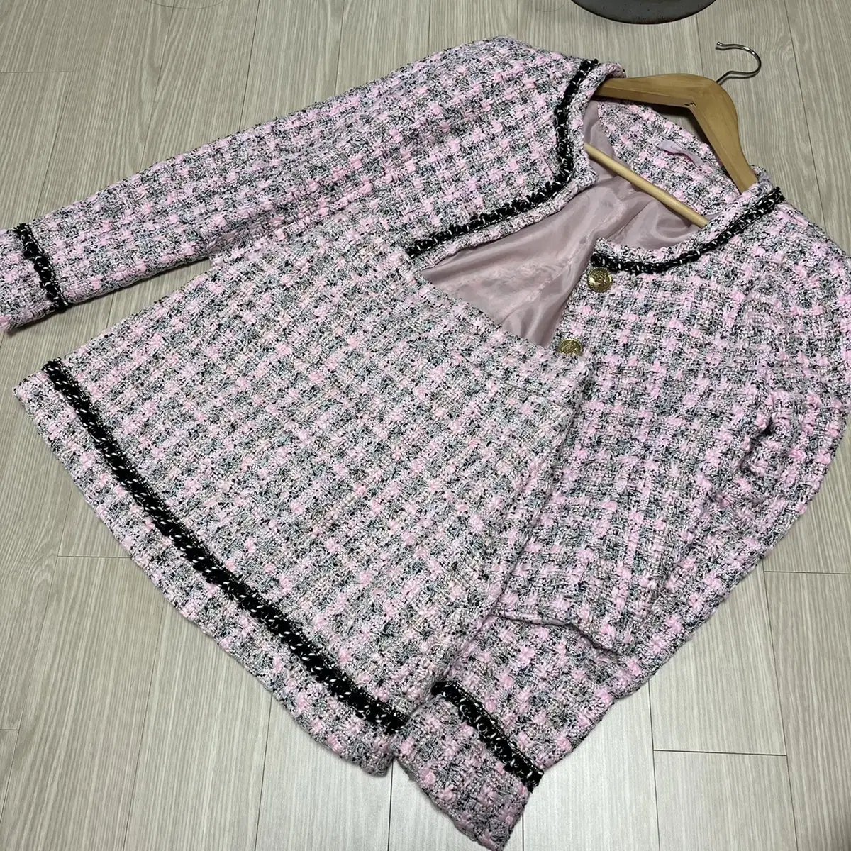 라이크뮤즈 rose tweed set 핑크