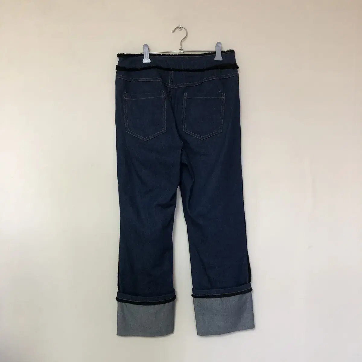 Vintage deep blue pants