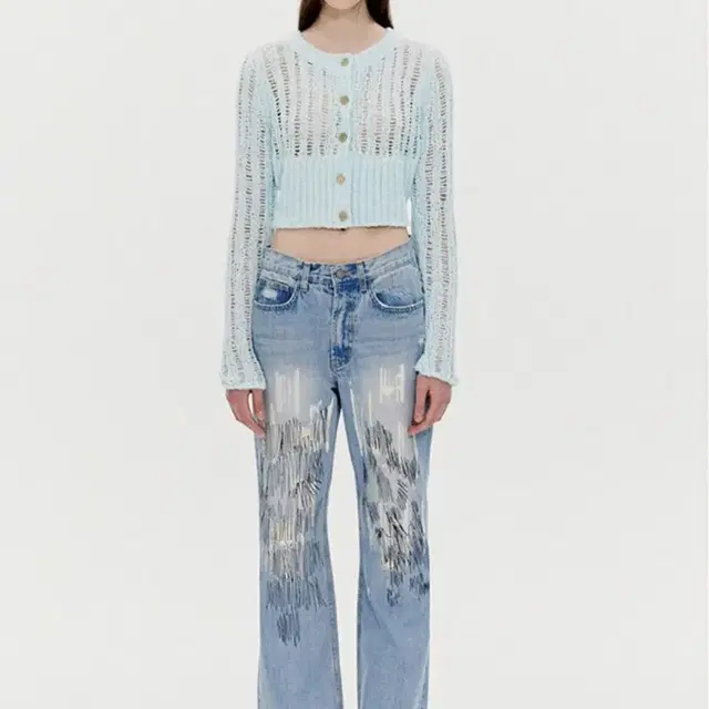 더오픈프로덕트 오픈와이와이 EMBROIDERED BLEACHED JEAN