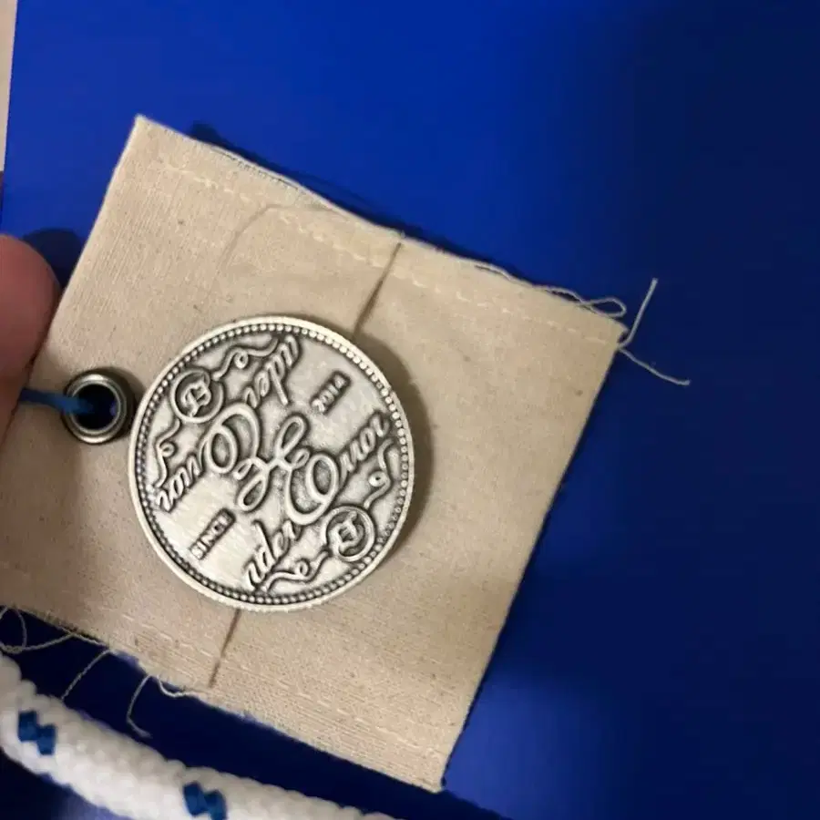 Ader Coin 22fw #아더에러,#아더에러코인,#아더코인,#아더에러22fw,#아더 on Bunjang Global Site.