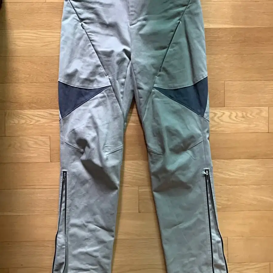 Quick sale cmmawear Gaia Cargo Pants Sense Exclusive | Bunjang Global