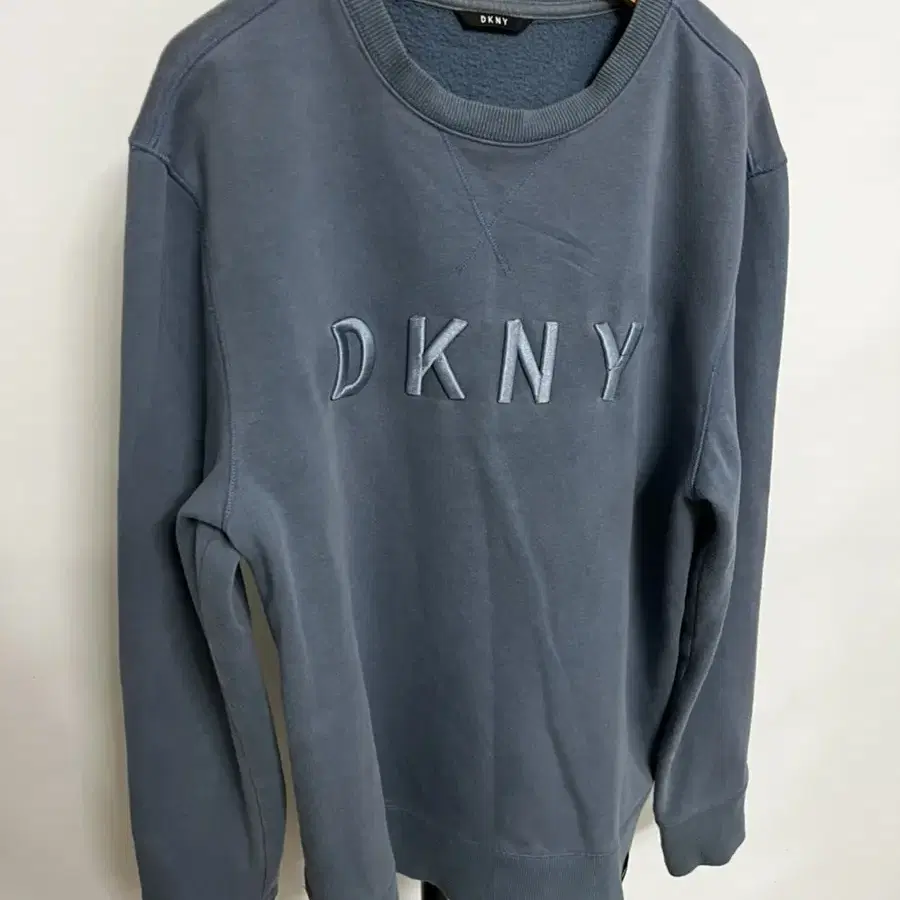 정품) DKNY 여성 맨투맨 L