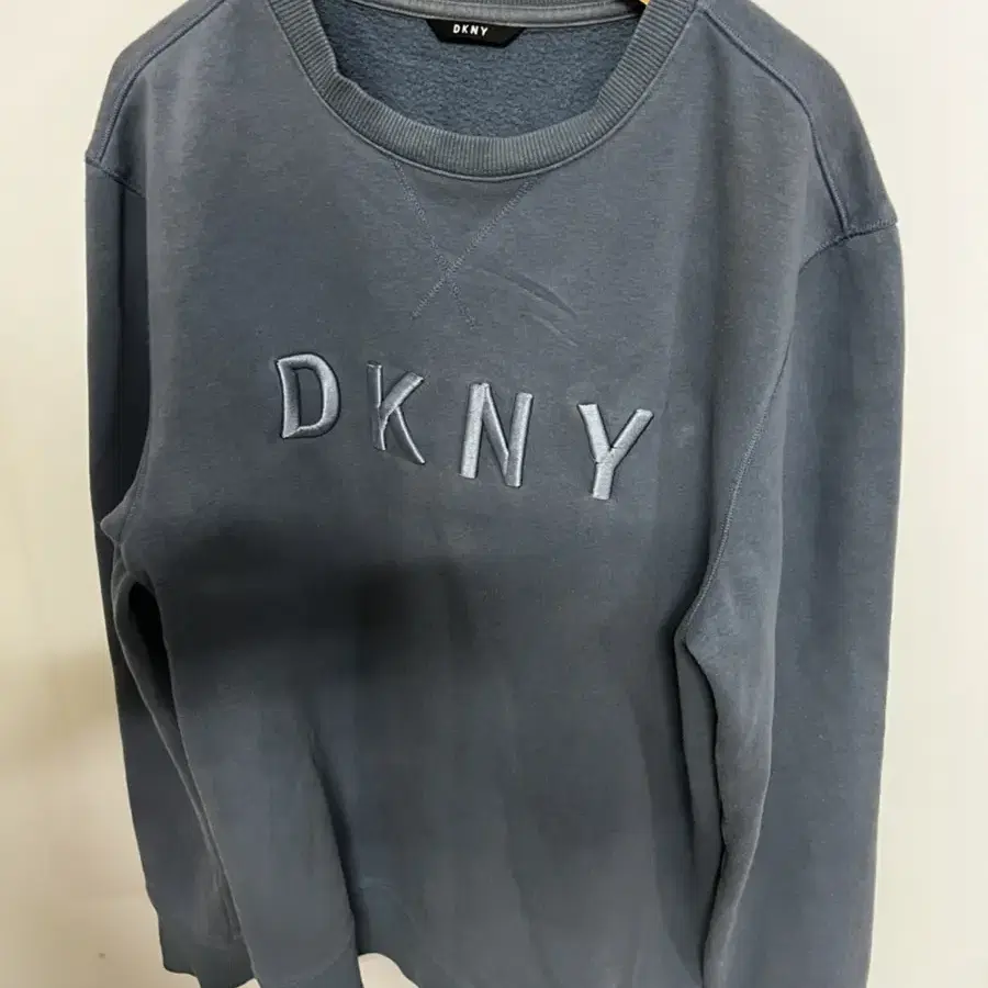 정품) DKNY 여성 맨투맨 L