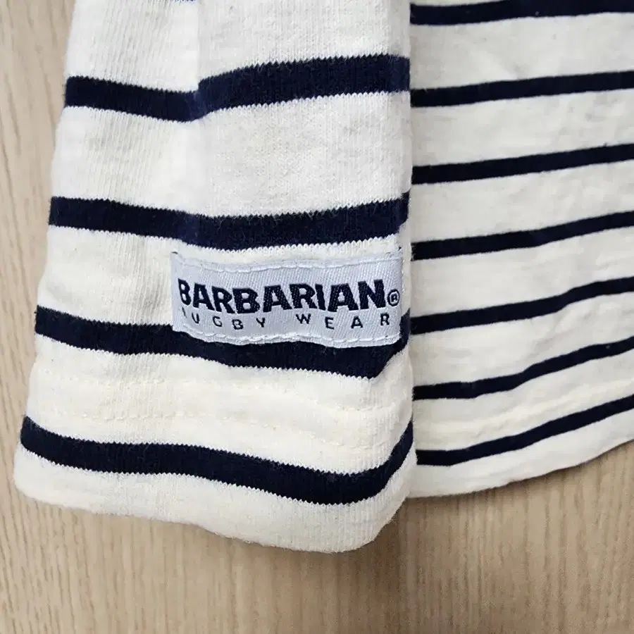 Barbarian Rugby Wear 바바리안 럭비 웨어 헨리넥