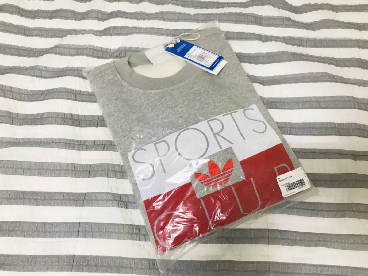 (New) adidas adidas limited edition Man to Man Sweatshirt 100 10