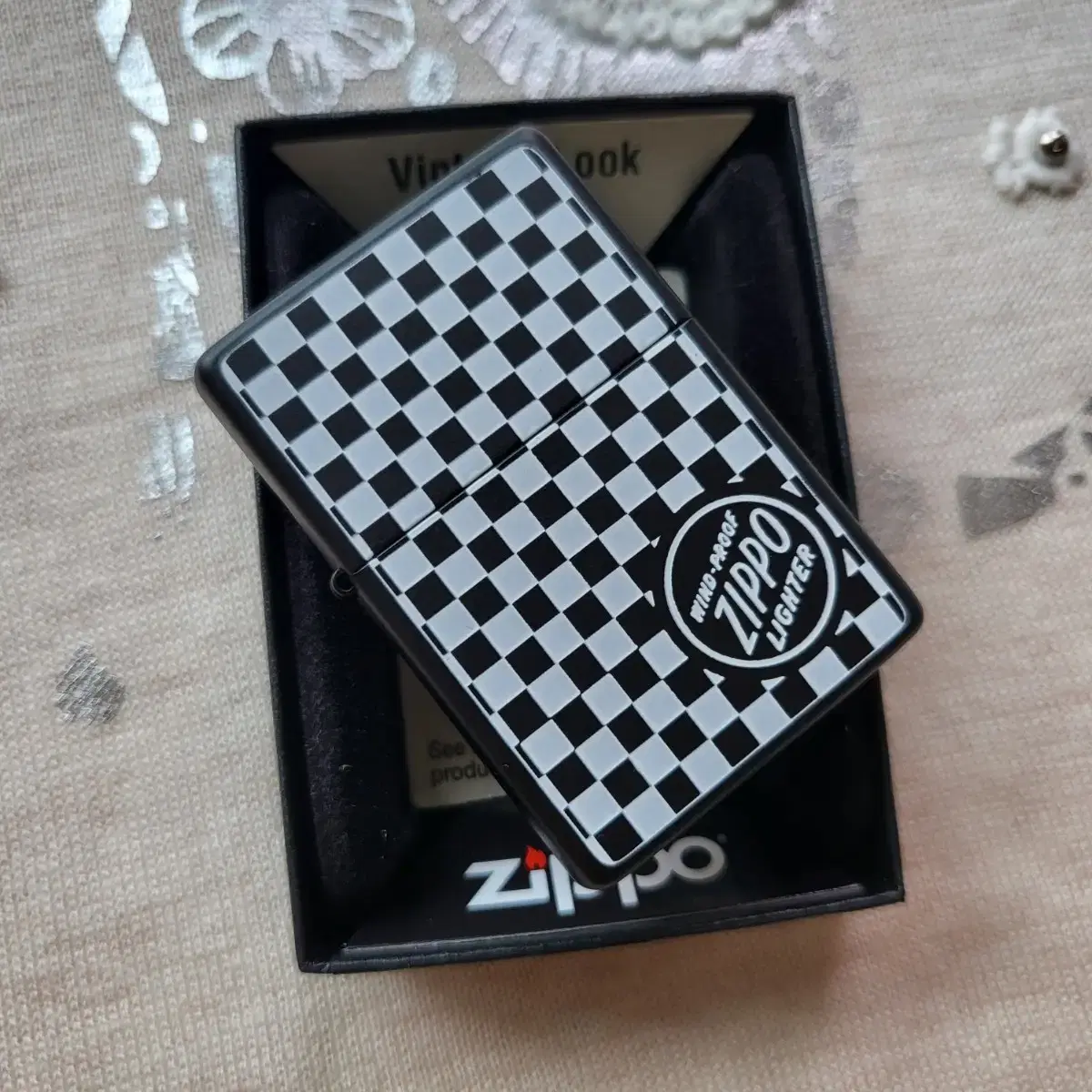 재가공 정품 CHECKERBOARD ZIPPO_BK