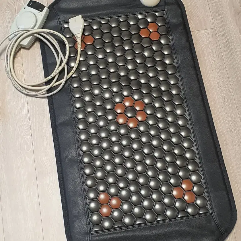 CERAGEM Electric Mat/Floor Heating 세라젬,온열매트,전기방석,온열방석 on Bunjang Global