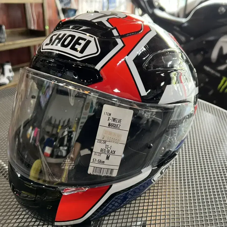 SHOEI X12 Marquez TC-1 사이즈 M팝니다