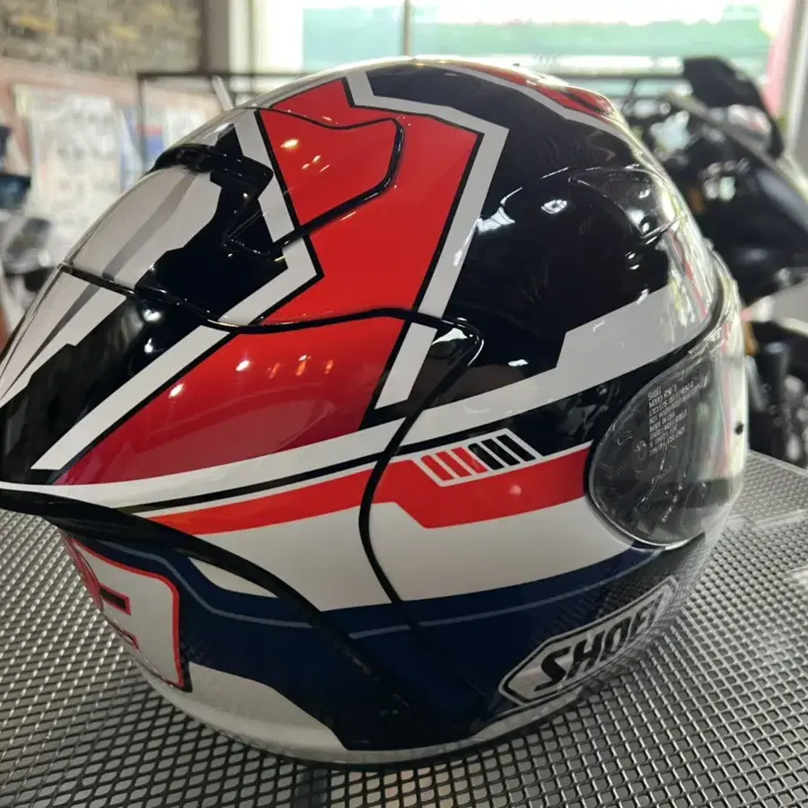 SHOEI X12 Marquez TC-1 사이즈 M팝니다