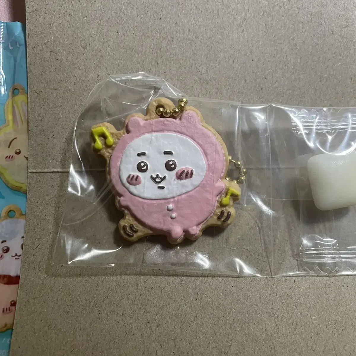 Chiikawa cookies keyring sells