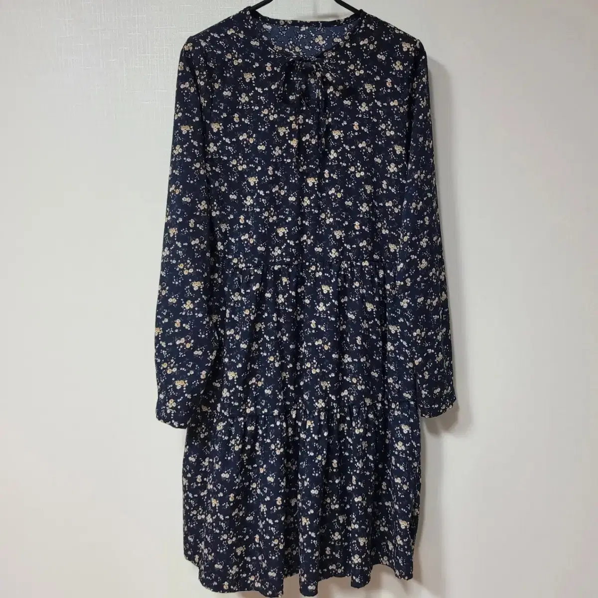 L'ECOVE ONEPIECE with Floral Pattern~55,66