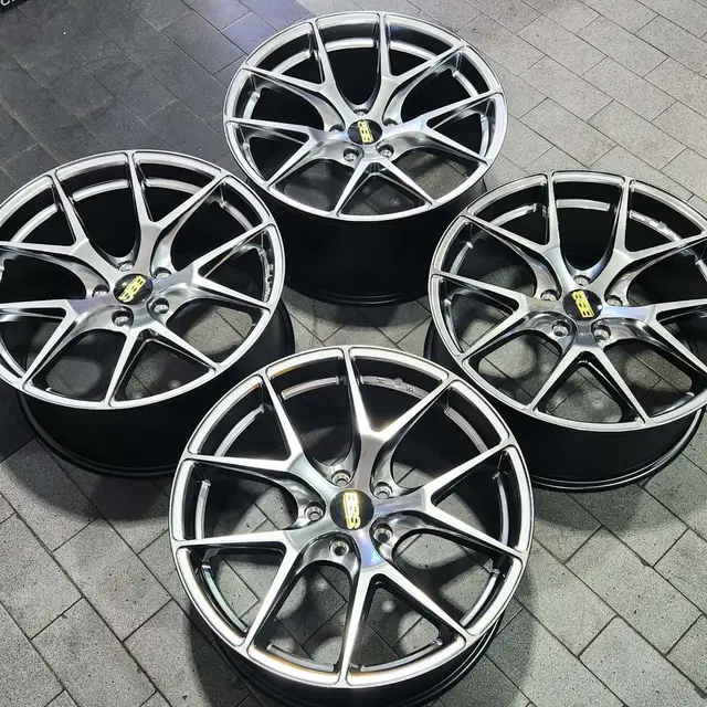 19인치 BBS CIR.st (PCD120) 슈퍼하이퍼블랙 신품휠