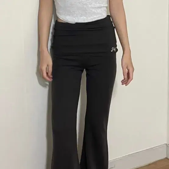 플리즈노팔로우 Yuna bootcut leggings