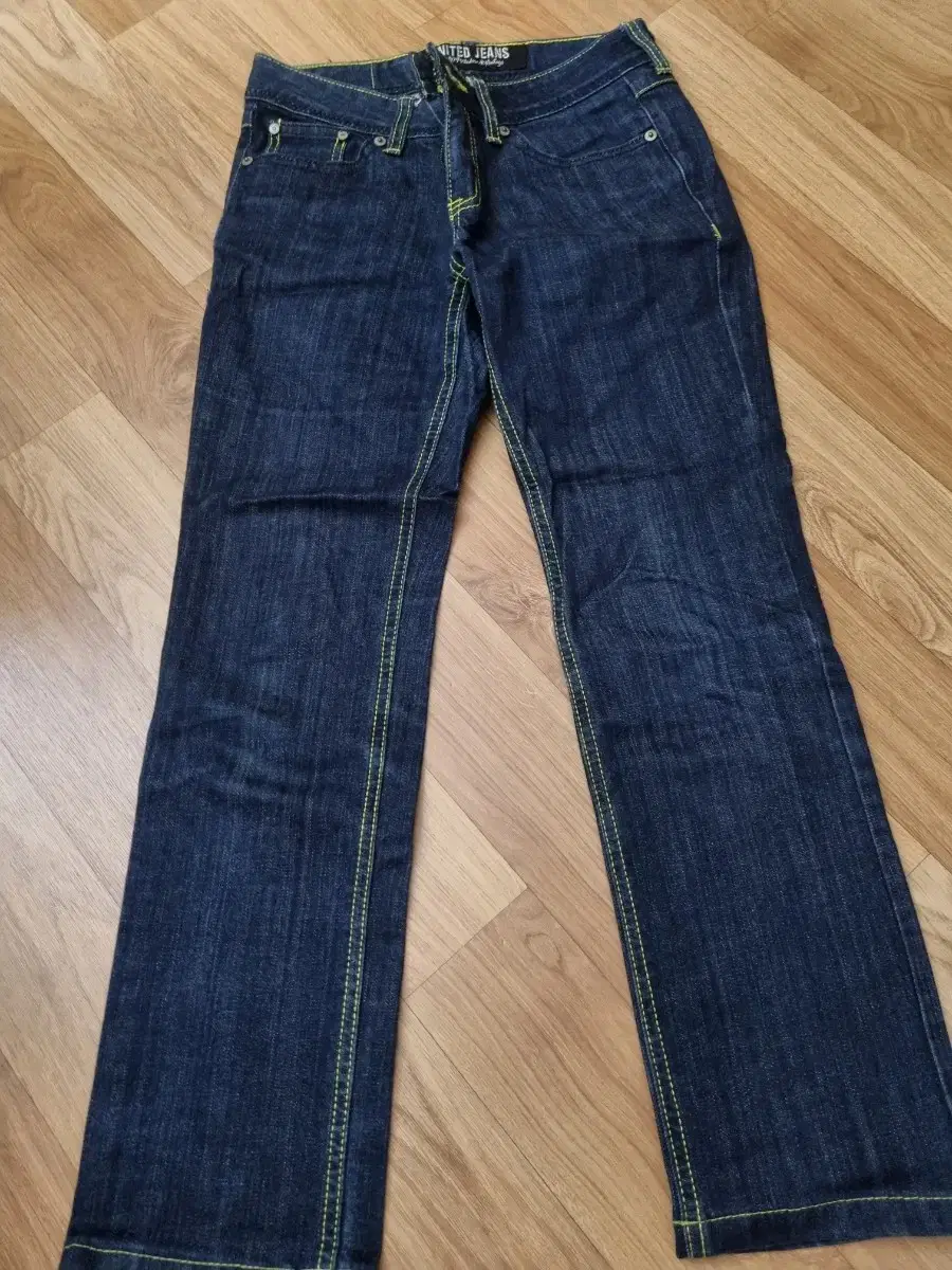 Women's Jeans(55)