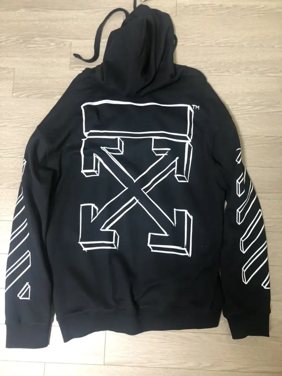 Off-White Hoodie