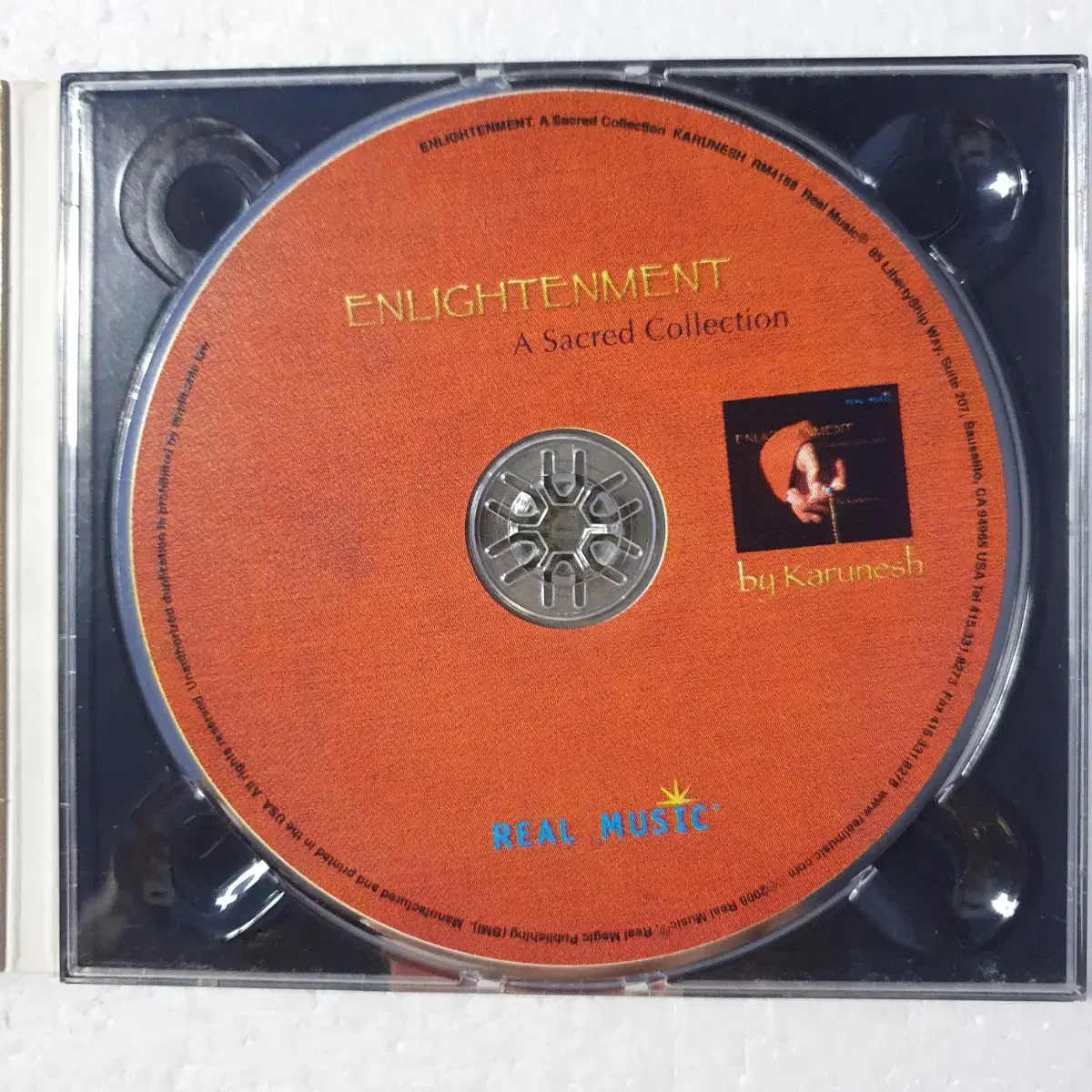 카루네쉬 Karunesh Enlightenment 명상 요가 CD 중고