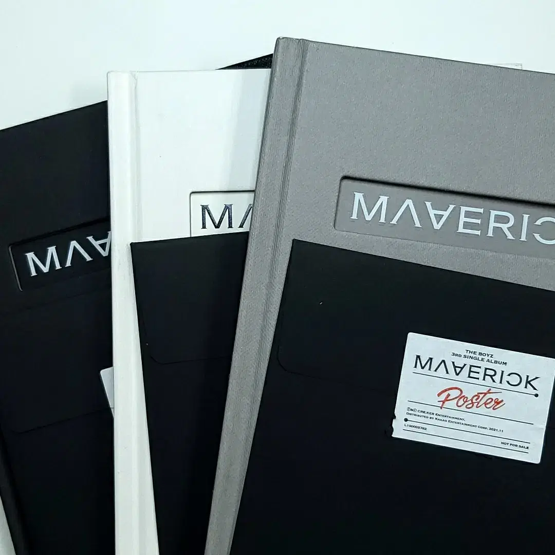 Juyeon set) the boyz Maverick unsealed albums + poster 3 versions