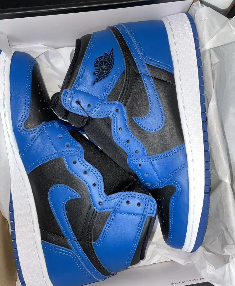 235 Air Jordan 1 Retro High OG Dark Marina bloo (GS)