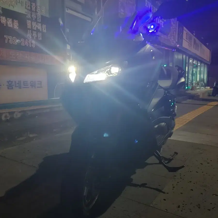 2022 Tmax560 판매합니다