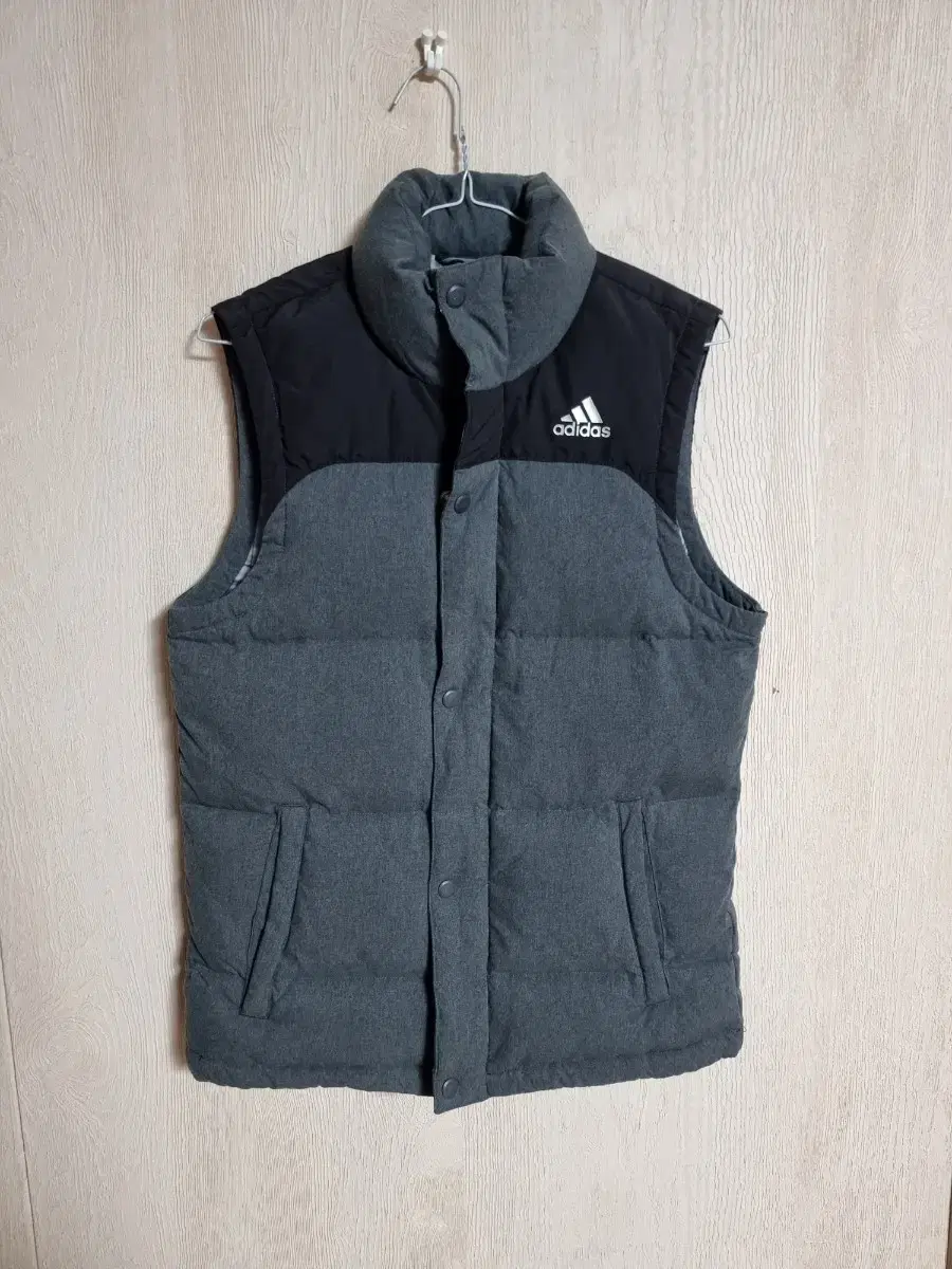 Adidas padded vest s