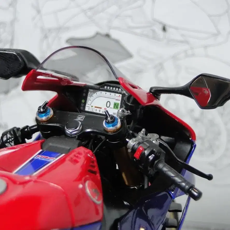 TAMIYA HONDA CBR 1000 RR-R SP