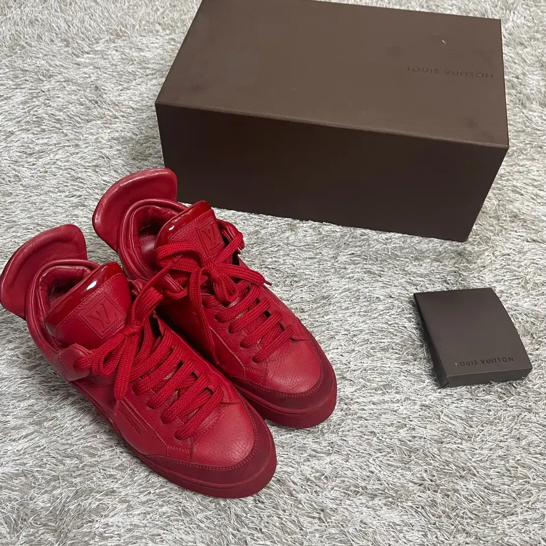 Louis vuitton x KANYE WEST don's red