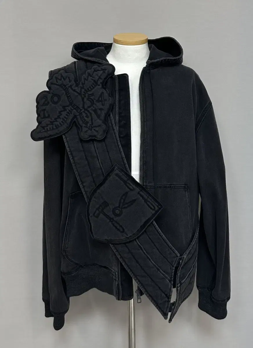 Louis Vuitton Hoodies ( 110 )