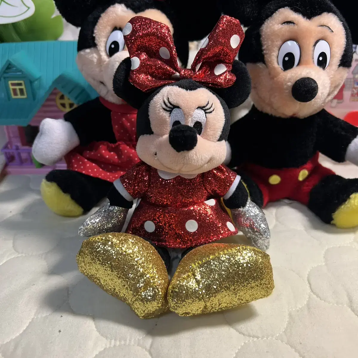 Holiday Glitter Minnie Mouse Doll