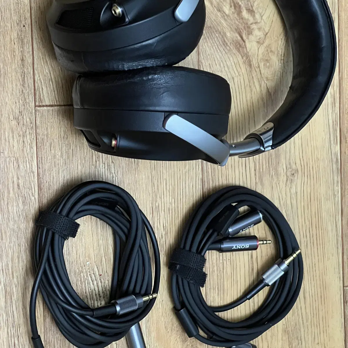 SONY 헤드폰:  MDR-Z7