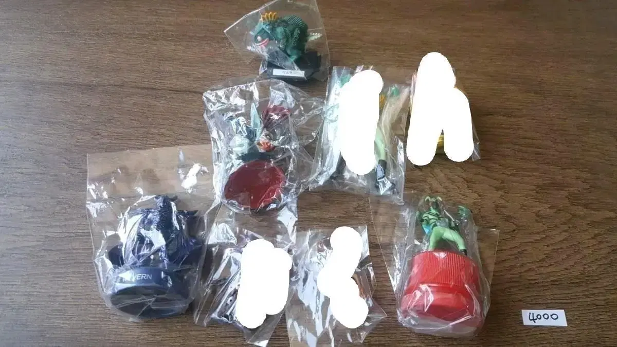 Alien Monster Yokai Figurine 4000 KRW per piece