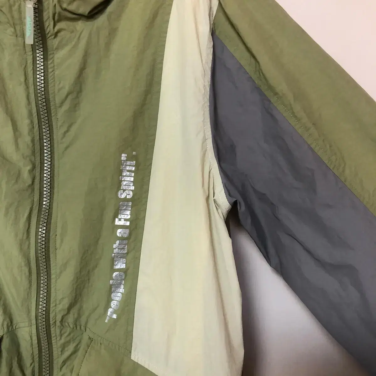 Vintage FDM green windbreak