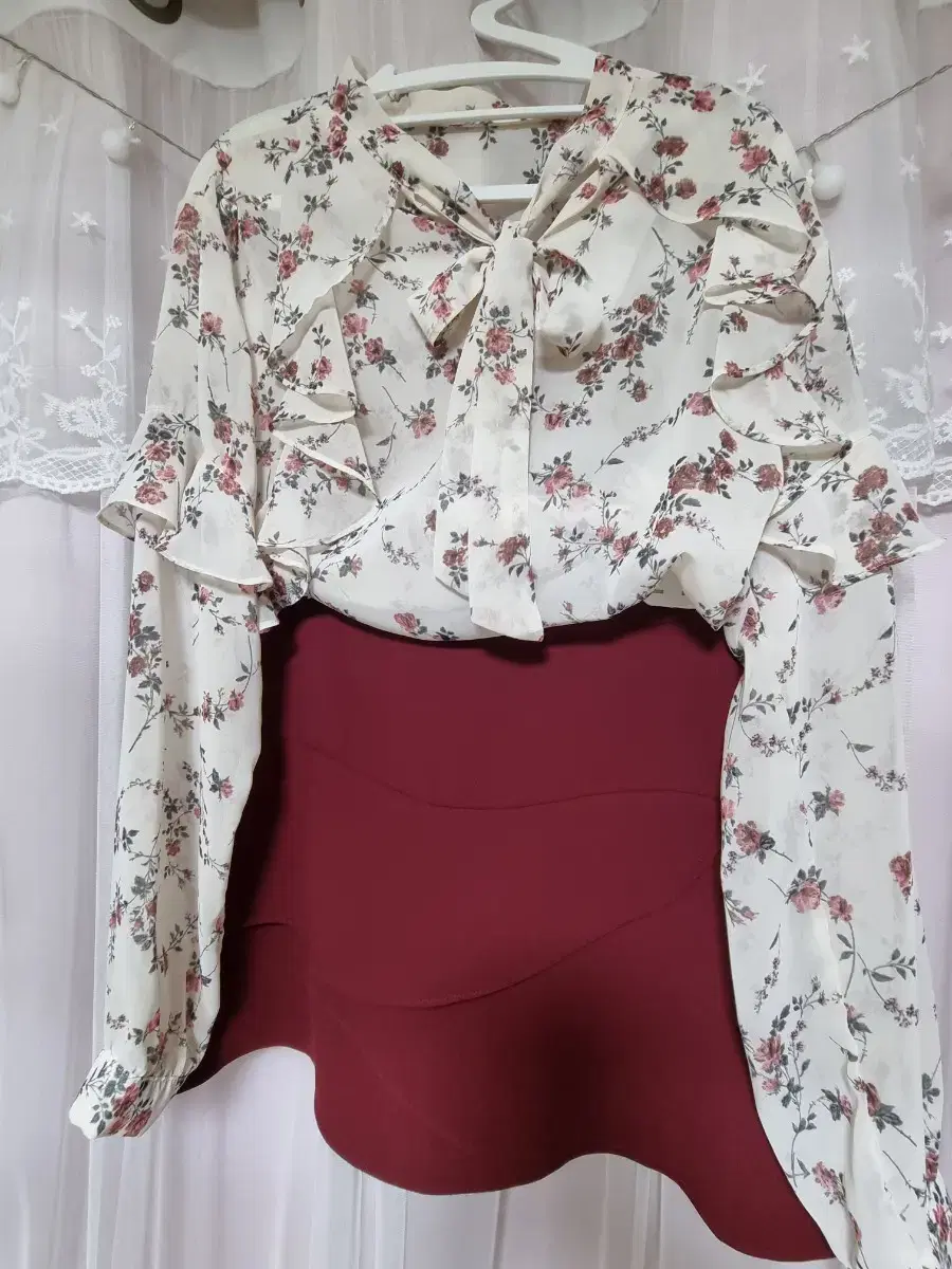 [New Products] Daejeon Ye gaeul, Rose Blouse