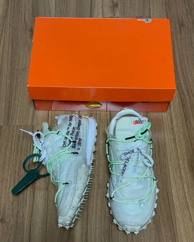 nike x off-white 나이키 오프화이트 와플 레이서(화이트)