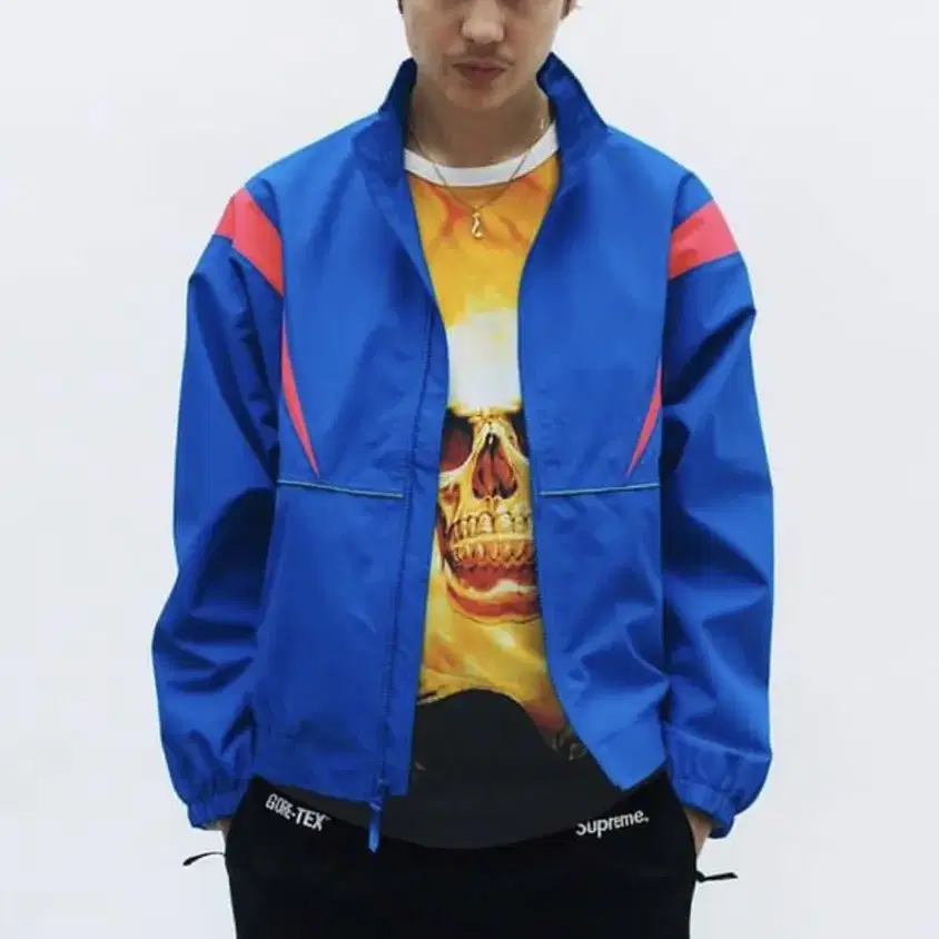 슈프림 SUPREME19SS GORE-TEX Jacket